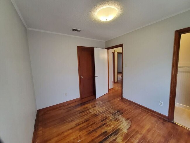 Foto del edificio - 4758 Owen Rd