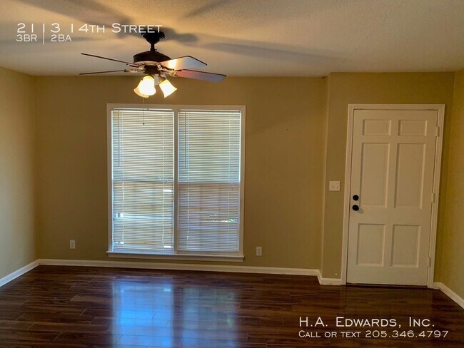 Foto del edificio - 2113 14th Street East