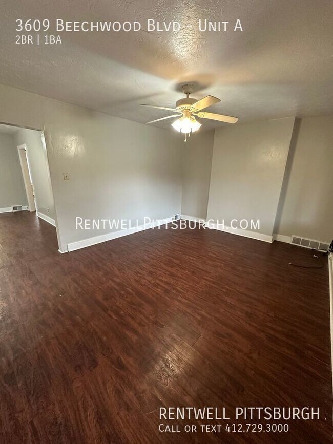Building Photo - 2 Bedroom Apartment in Greenfield - Now Ac...