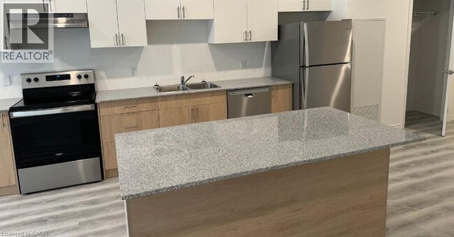 Photo du bâtiment - 1098 Paisley Rd