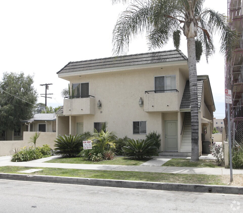 Building Photo - 11308 Huston St