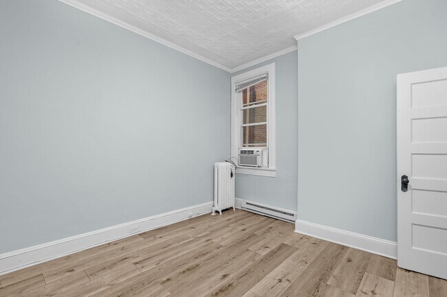 Foto del edificio - 3114 N Calvert St