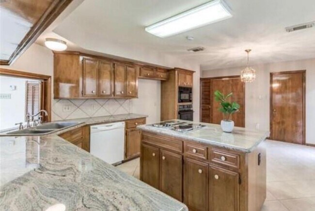 Foto del edificio - 542 Kingfisher Dr