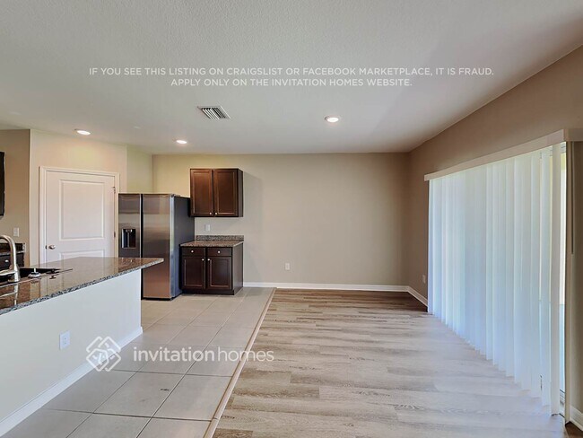 Building Photo - 5205 Willow Breeze Wy