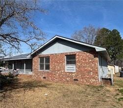 Building Photo - 1370 Singletree Ln