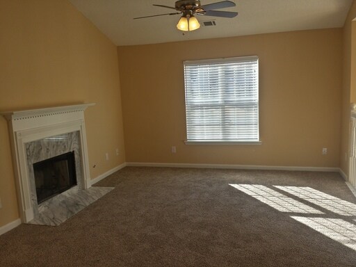 Building Photo - 430 Pebble Blvd