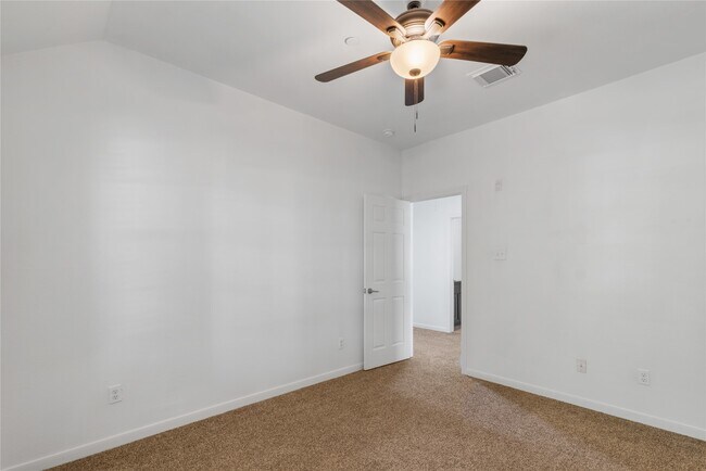 Foto del edificio - 31 Umbria Ln