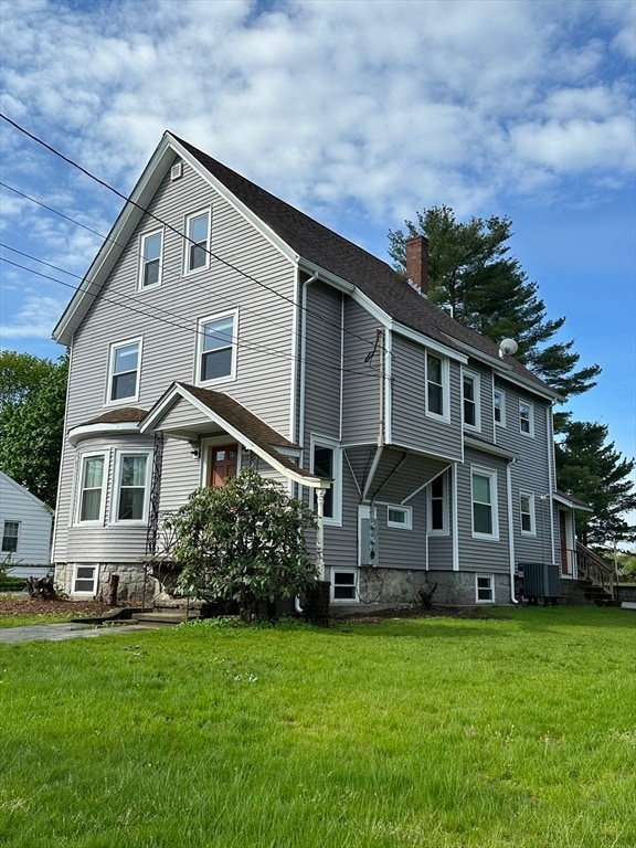 Building Photo - 284 Central St