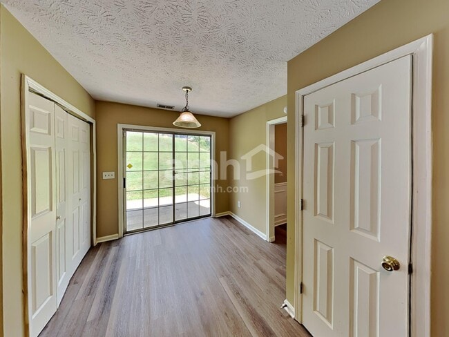 Building Photo - 3526 Ethridge Ln NW