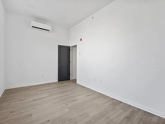 Foto del edificio - 1500 W Tioga St