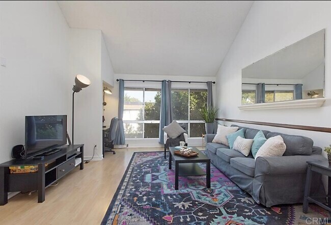 Foto del edificio - 6275 Rancho Mission Rd