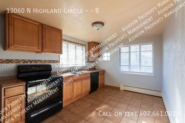 Building Photo - 13060 N Highland Cir