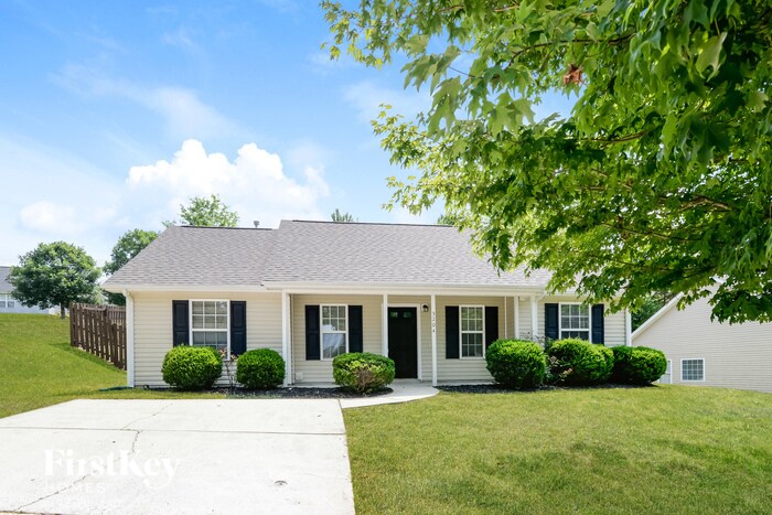 Primary Photo - 3204 Forest Creek Ct