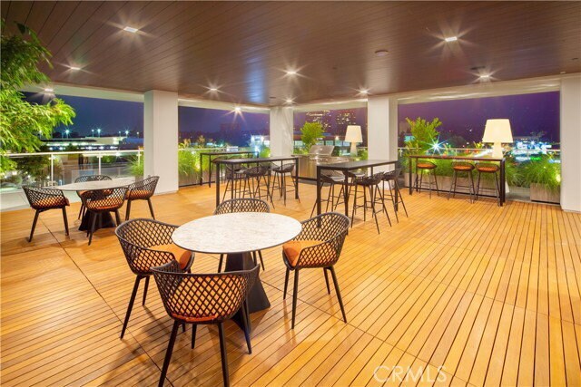 Foto del edificio - 6263 CA-27