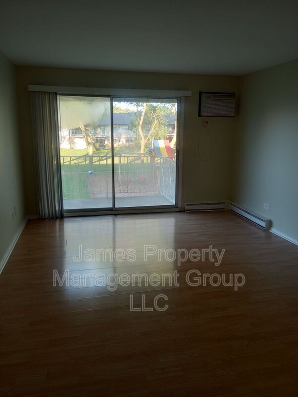 Foto del edificio - 860 E Old Willow Rd