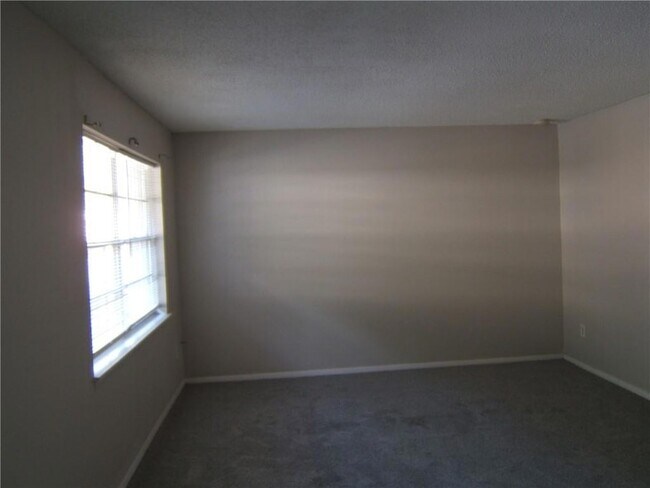 Foto del edificio - 4701 Flat Shoals Rd