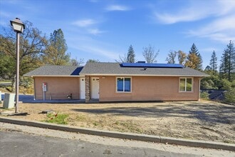 Building Photo - 40519 Bollinger Pl