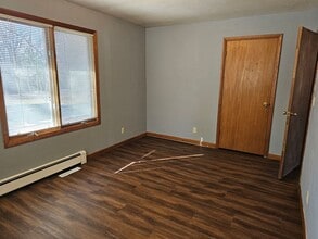 Building Photo - 456-458 Pepper Ave
