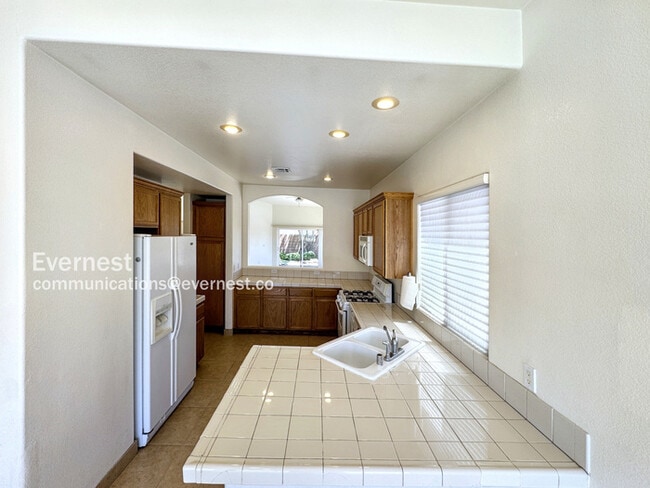 Building Photo - 6180 Powdermill St
