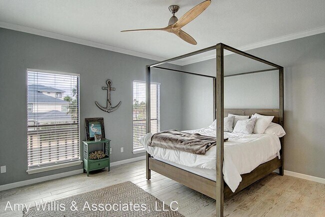 Foto del edificio - 15302 Bonasse Ct