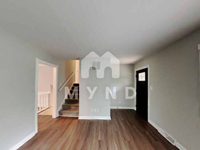 Building Photo - 5123 Glenbrier Dr