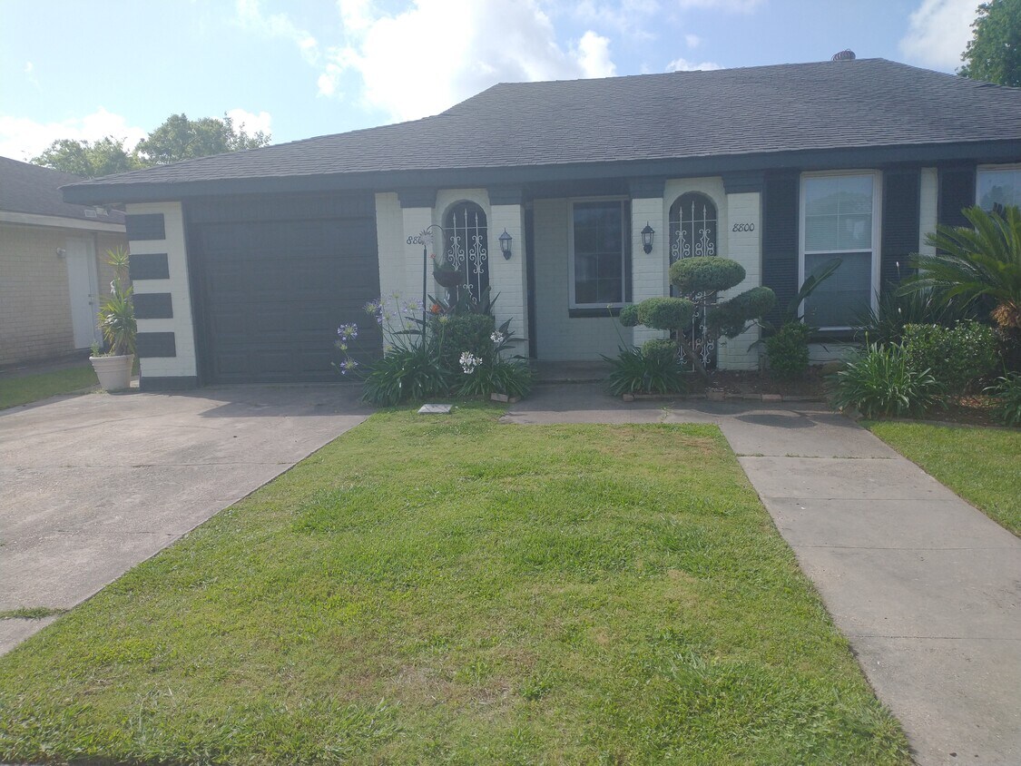 8802 Morrison Rd Unit 8802, New Orleans, LA 70127 Apartments in New