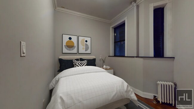 Building Photo - Tenth Avenue