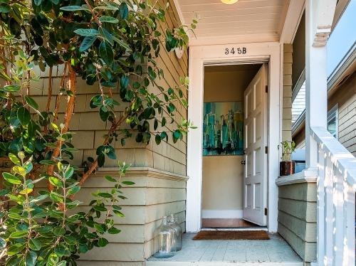 Foto del edificio - 1 bedroom in Seattle WA 98122