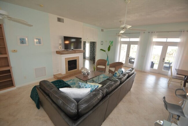 Foto del edificio - 62 Moody Dr