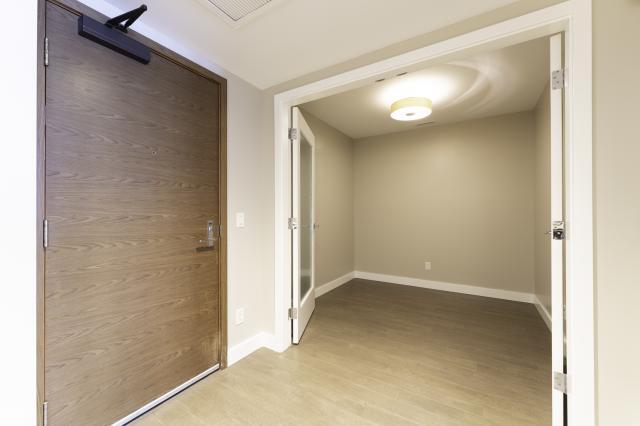 Building Photo - 1 bedroom in Seattle WA 98121