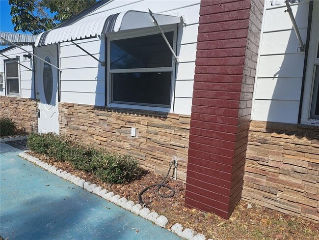 Foto del edificio - 1040 65th St S