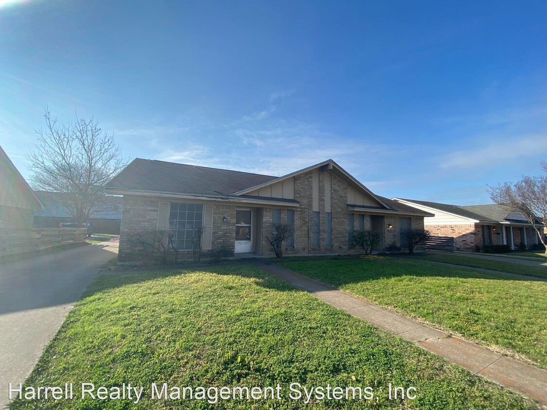 Primary Photo - 2 br, 1 bath House - 6608 Wiethorn Dr.