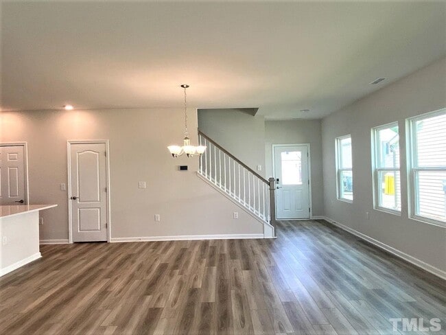 Building Photo - 4 Bedroom Sinele Family Detached Home for ...