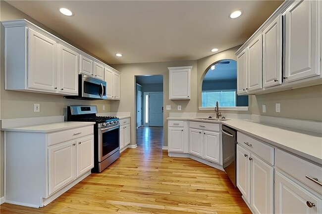 Building Photo - 112 Hickory View Ln