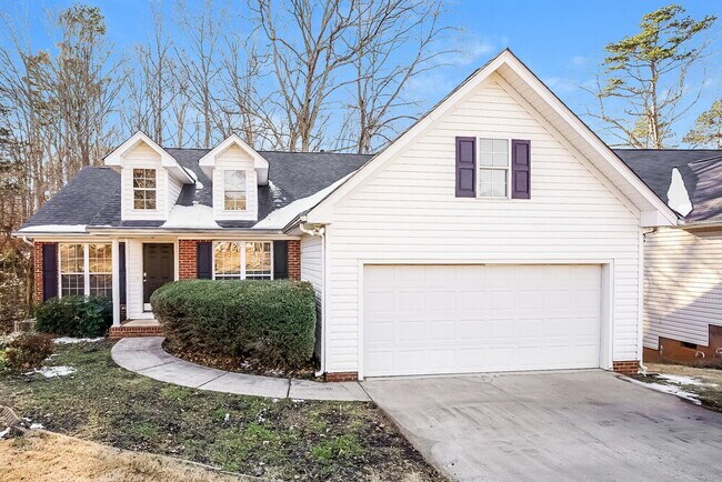 Foto del edificio - 11024 Ballards Pond Ln