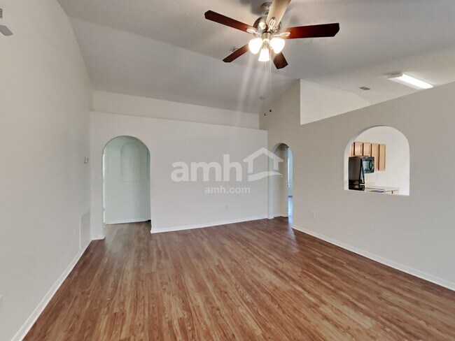 Foto del edificio - 30303 Pongo Way