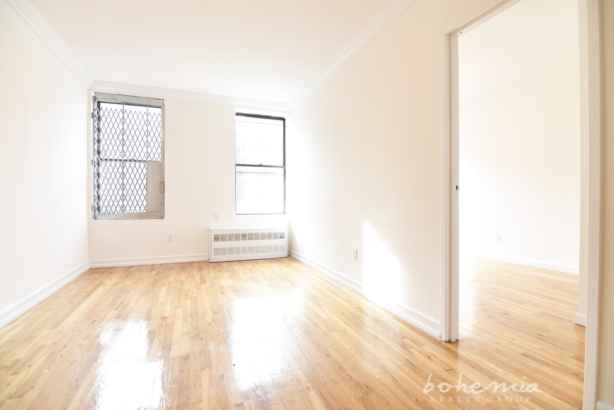 Living Room - 125 W 116th St