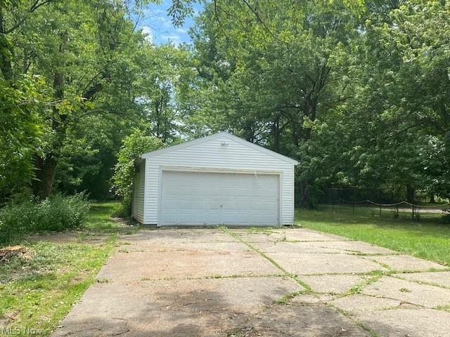 Building Photo - 26613 Detroit Rd