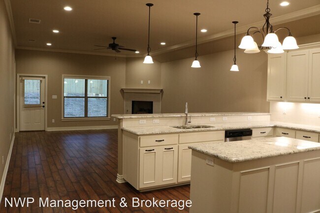 Foto del edificio - 3 br, 2 bath House - 3413 Cottage Ct