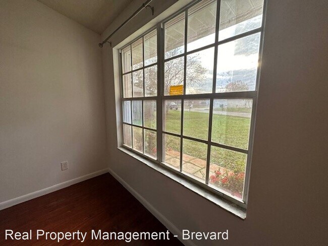 Foto del edificio - 3 br, 2 bath House - 3373 Fan Palm Boulevard