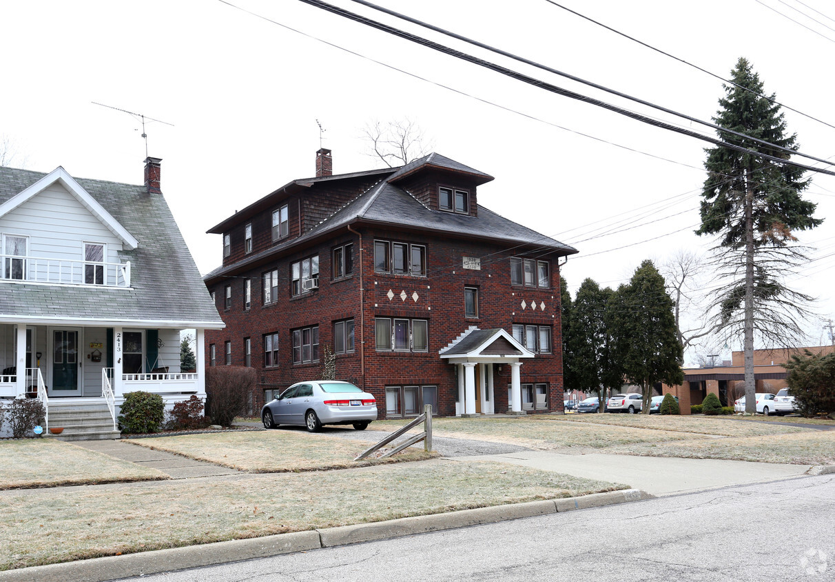 Building Photo - 2409 4th St