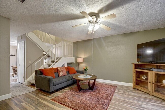 Building Photo - 9627 Covey Ridge Ln