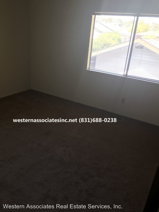 Foto del edificio - 2870-2876 Park Ave