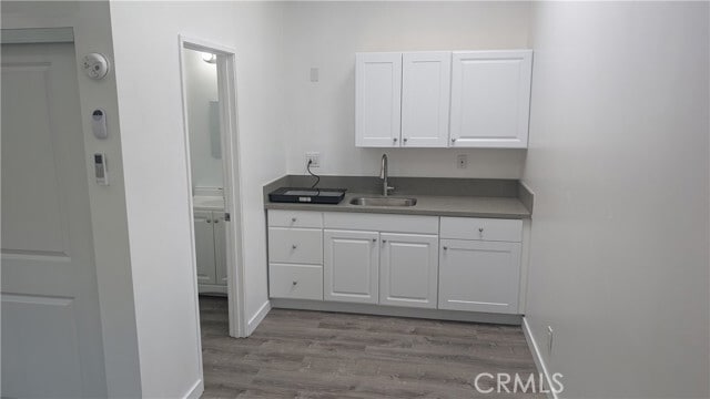 Foto del edificio - 6547 W 83rd St