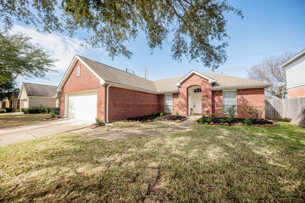 Foto principal - 4118 Custer Creek Dr