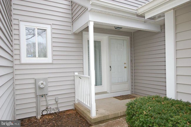 Building Photo - 511 Chatterton Rd