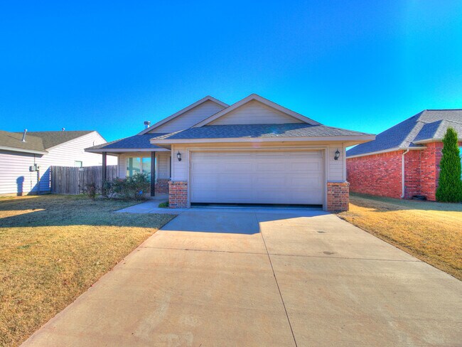 Building Photo - Very Nice Home!