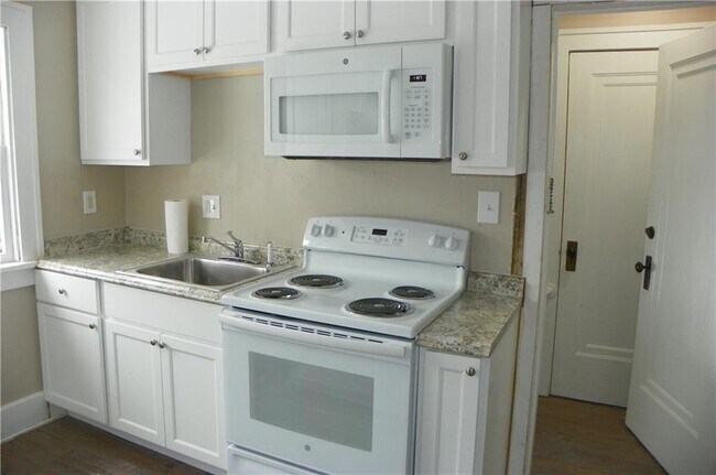 Foto del edificio - 1067 Winton Rd