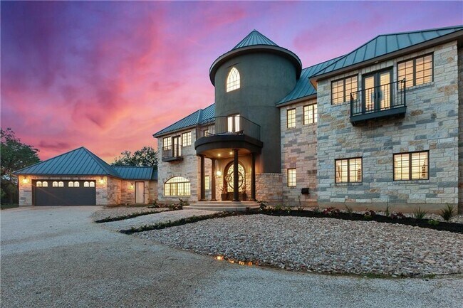 Building Photo - 1240 Elder Hill Rd