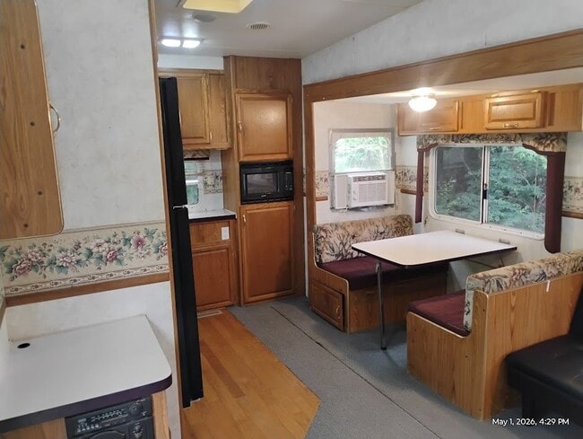 Building Photo - 379 Co Rd 3425